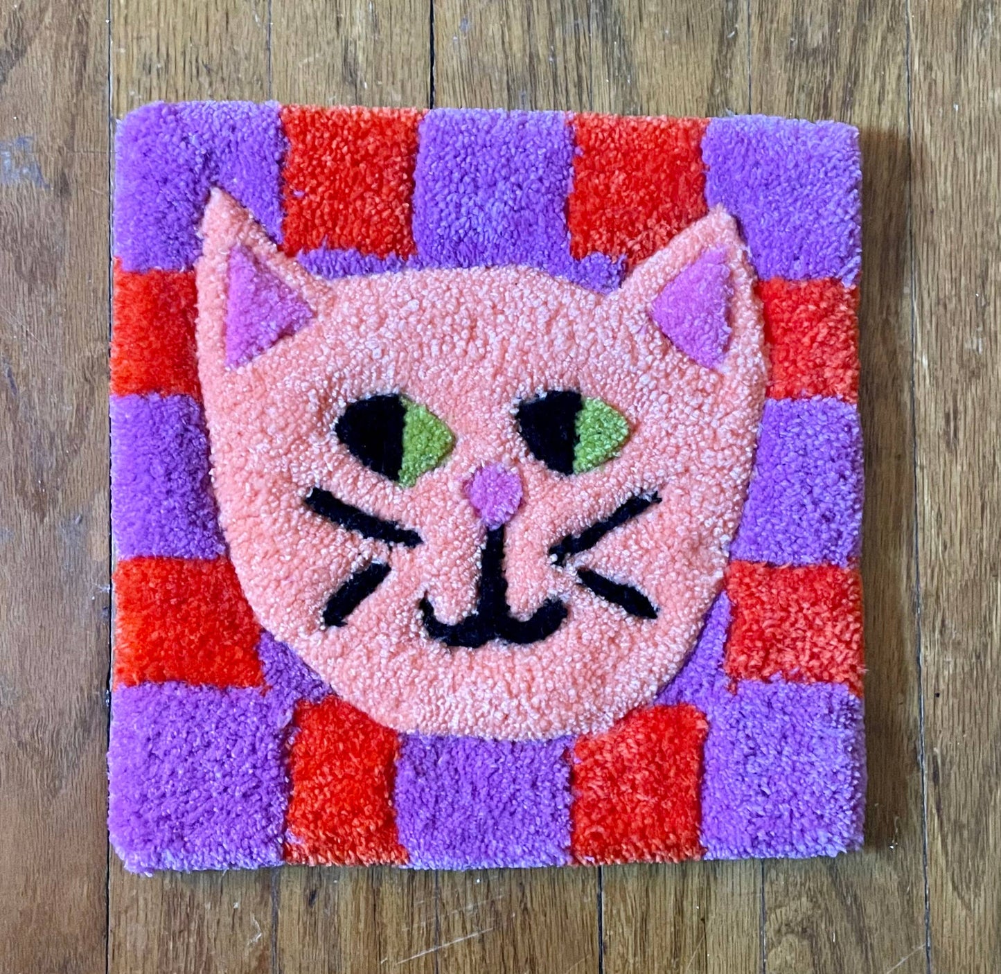 Hi Cutie - Checkered Cat Tufted Wall Hanging