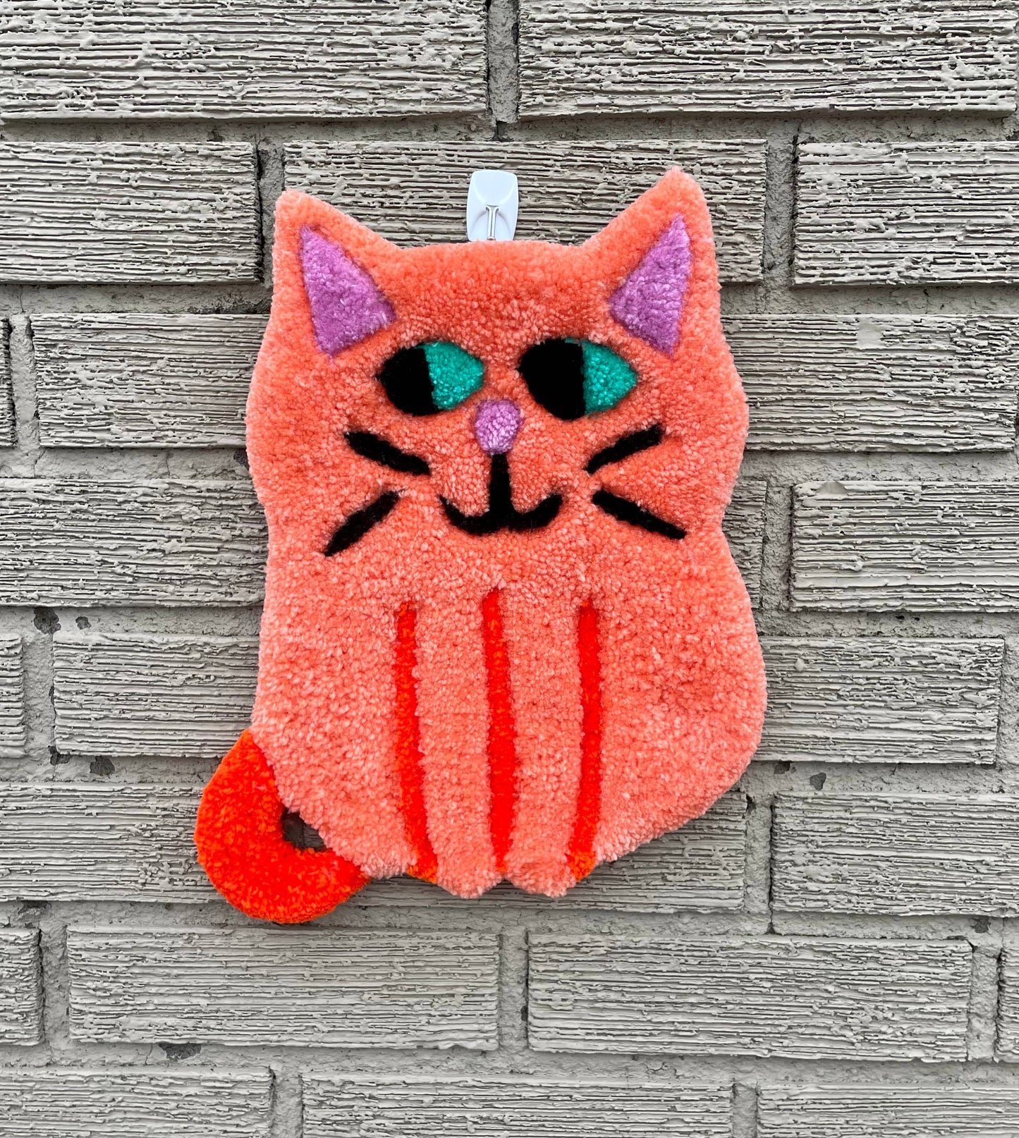 Hi Cutie - Cat Tufted Wall Hanging