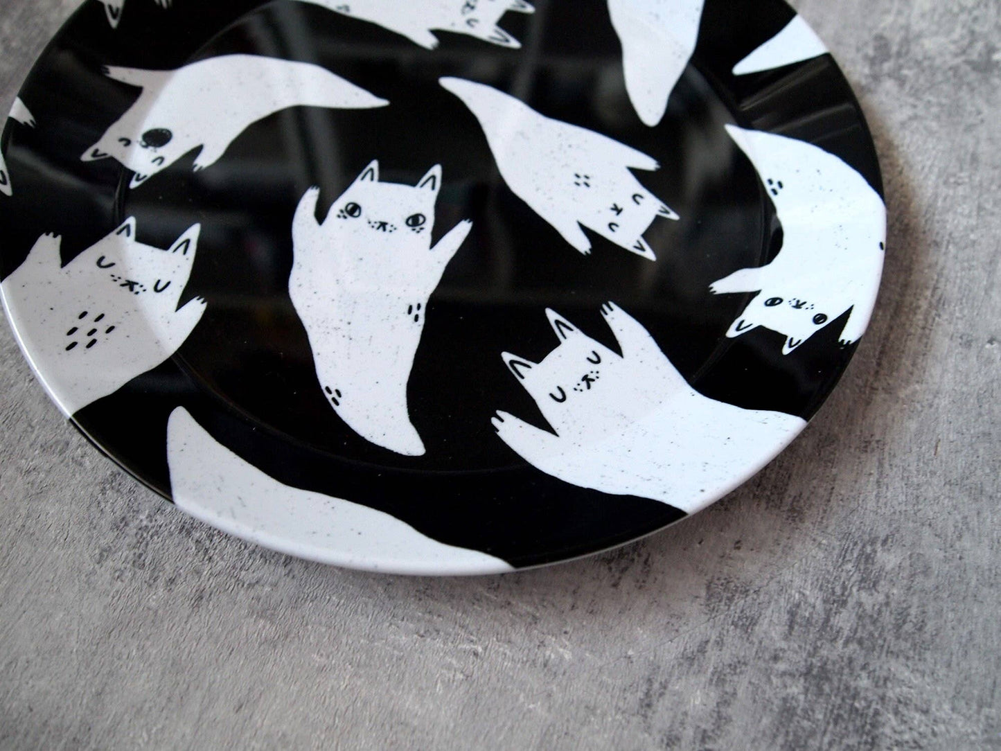 Ghost Cats Spooky Party Plate, plastic plate, picnic plate