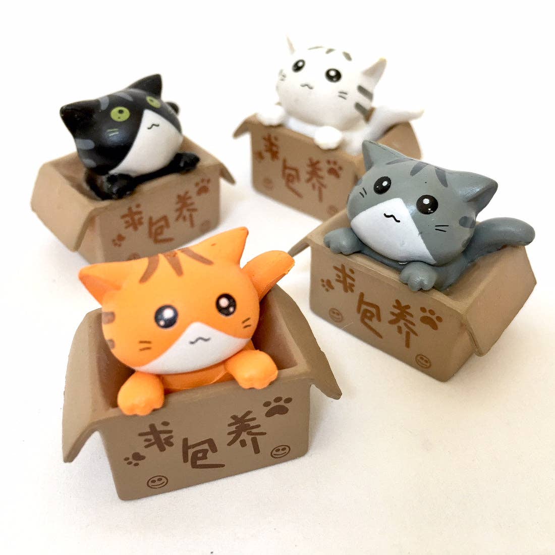BCmini - Adopt a Cat Figurines 4 Assorted