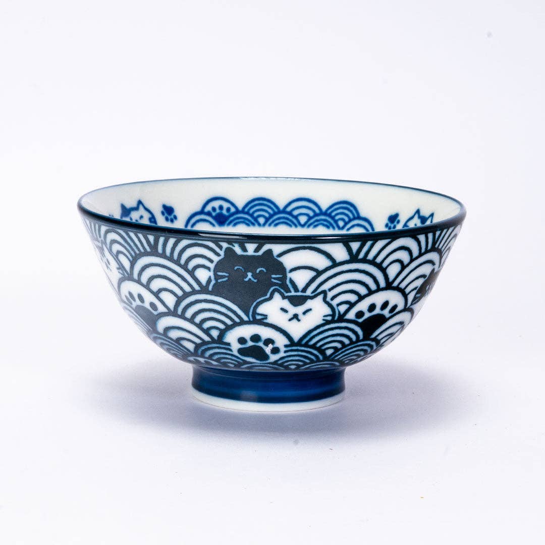 Seikaiha Neko Design 10oz 4.5"Dia x 2.5"H Porcelain Rice Bowl Navy JP (5/90)