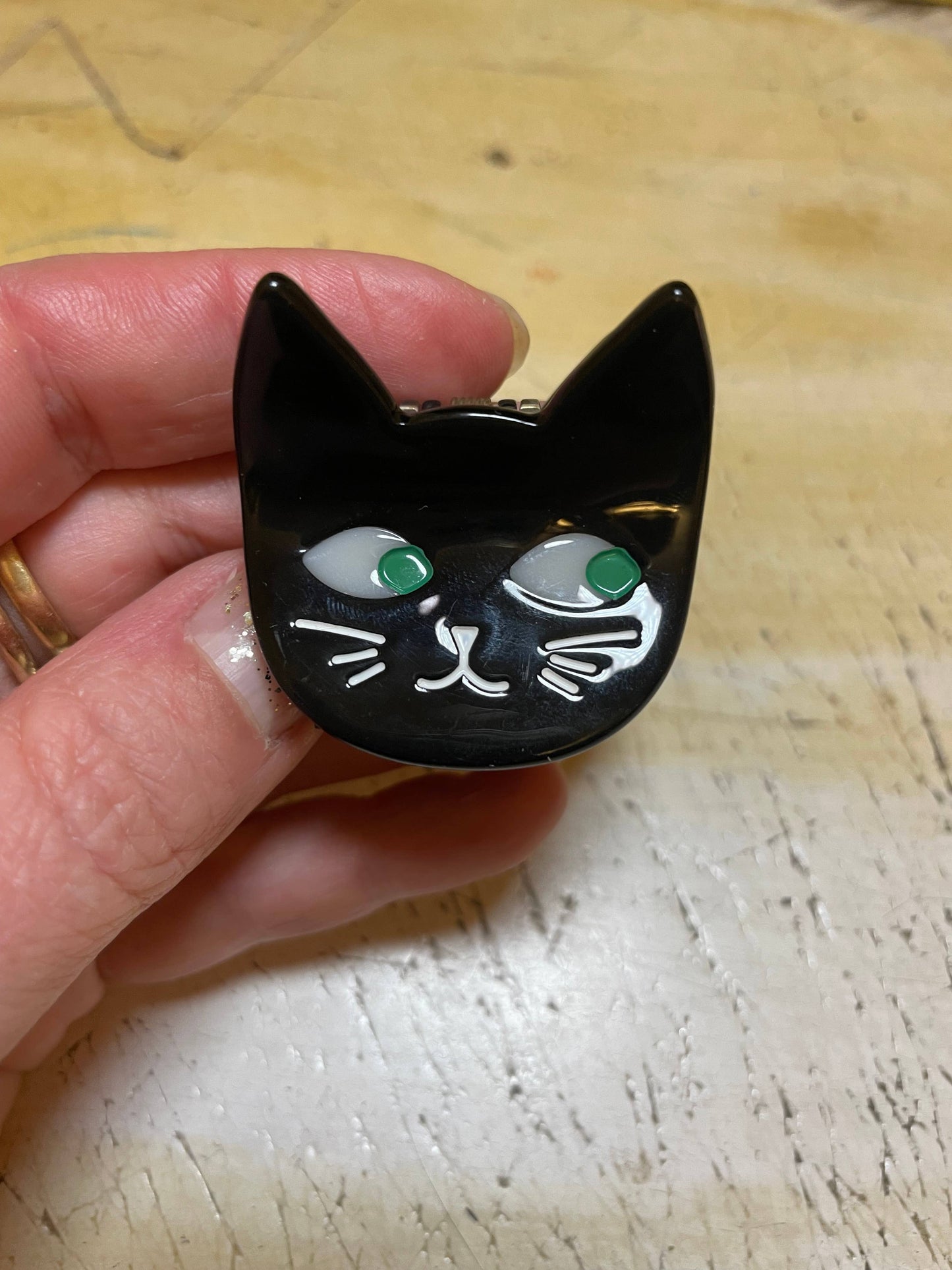 Black Cat Hair Claw