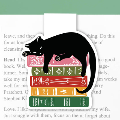 Magnetic Bookmark | Cat & Books