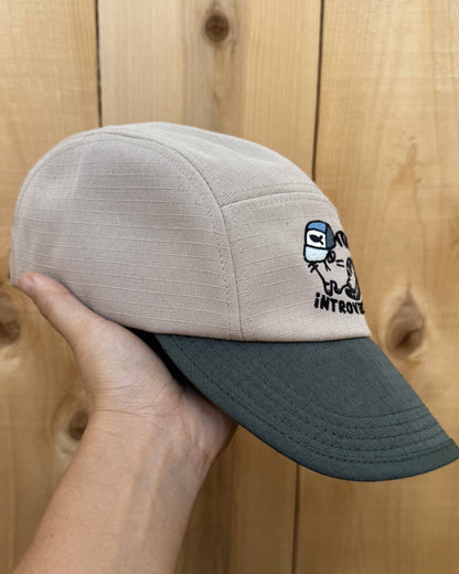 'Introverting' 5 panel trail hat