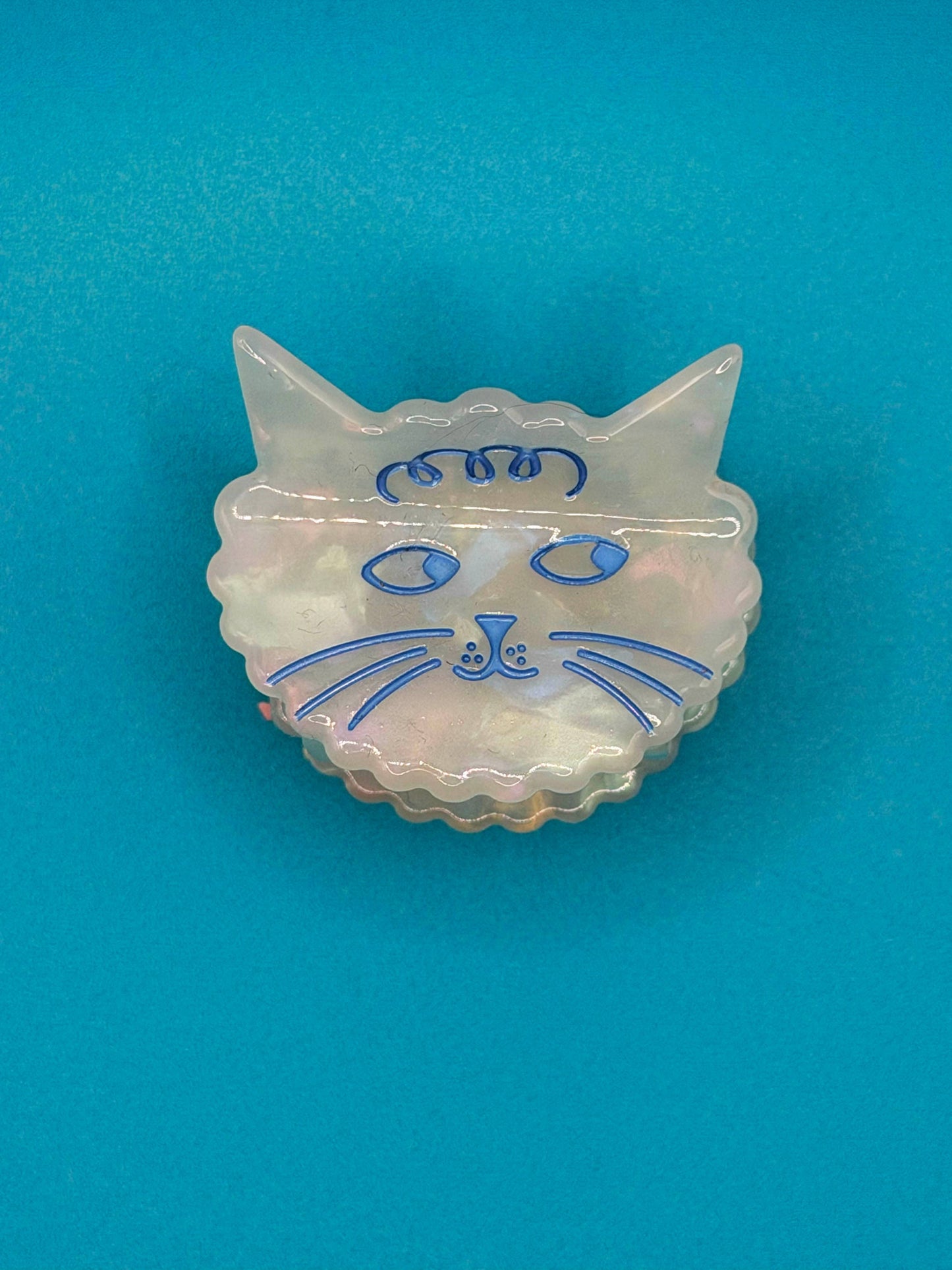 Cloud Cat Hair Claw Accessory