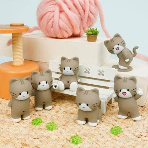 BEMY PET RANDOM FIGURE - CHOCOLATE CAT