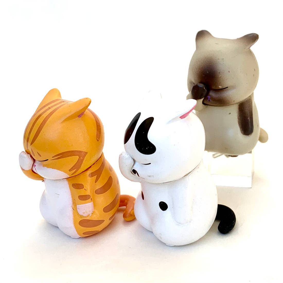 Cat Face Palm Figurines