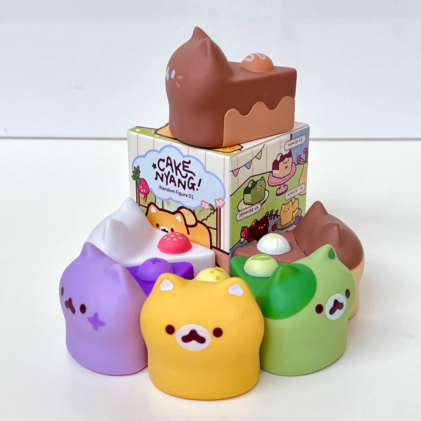 Cake Cat Blind Box