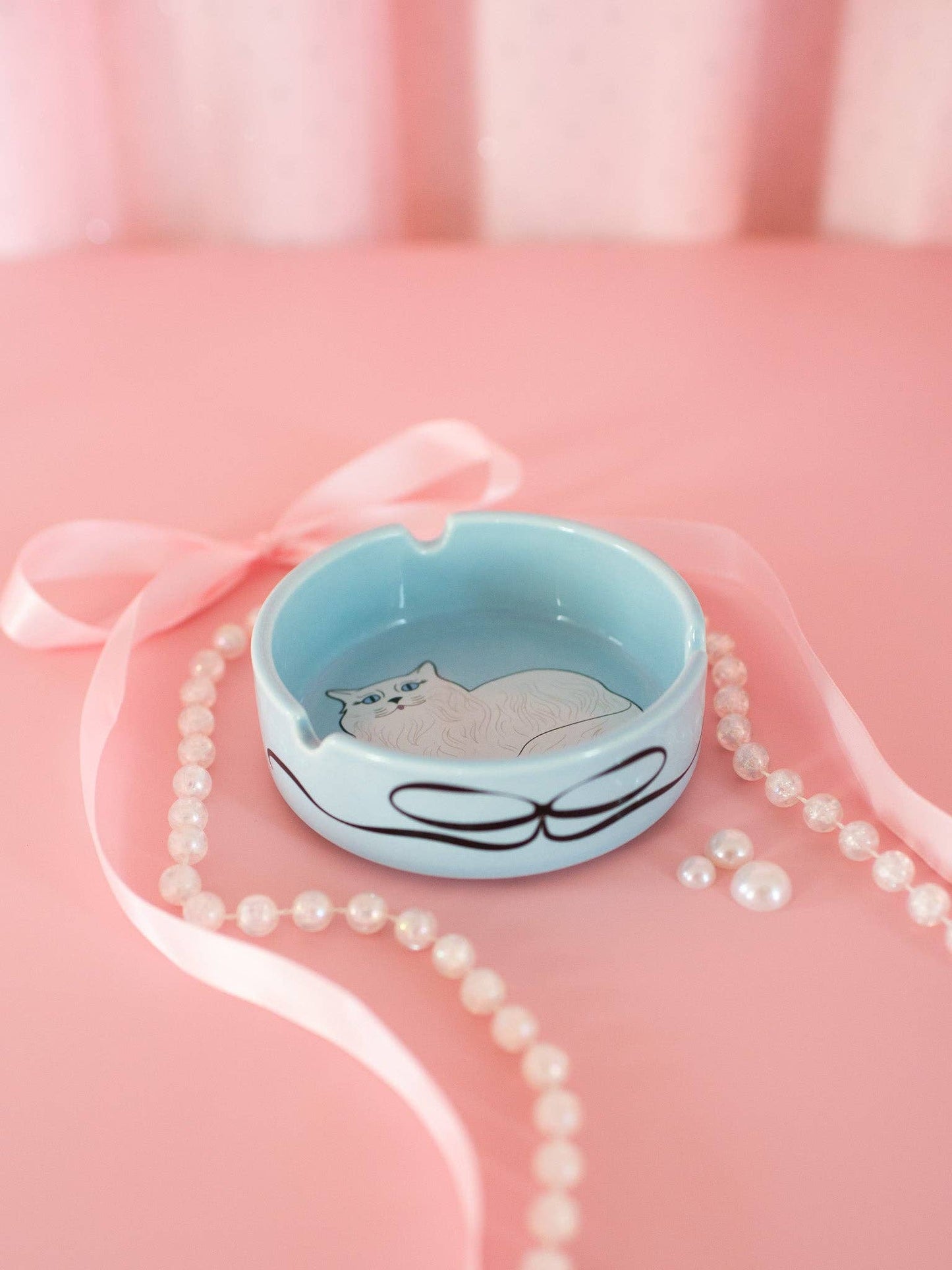 A Shop of Things - Miss Kitty Ceramic Ash Tray