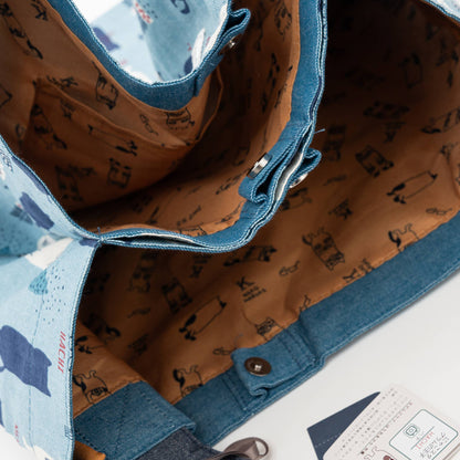 Kusuguru Japan Three Cats Embroidered Large Tote Bag - Blue