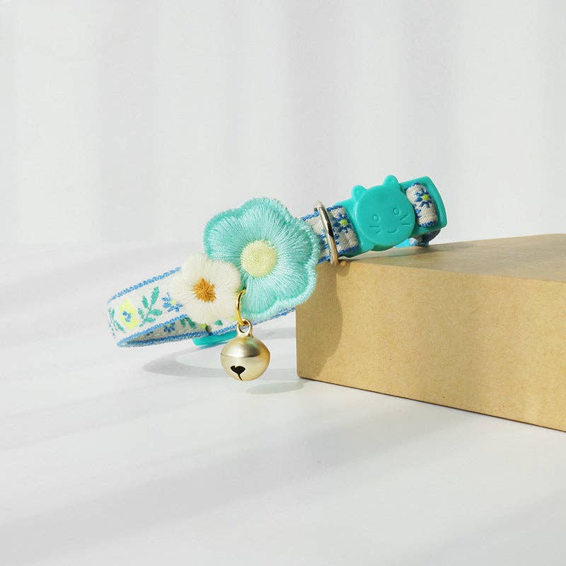 Cheerhunting - Mokka - Adjustable Cat Collar with Flowers Design