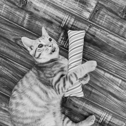 Ciao Gatto Cat Market - Winnifred’s Wild Weed Organic Catnip Cat Kicker 