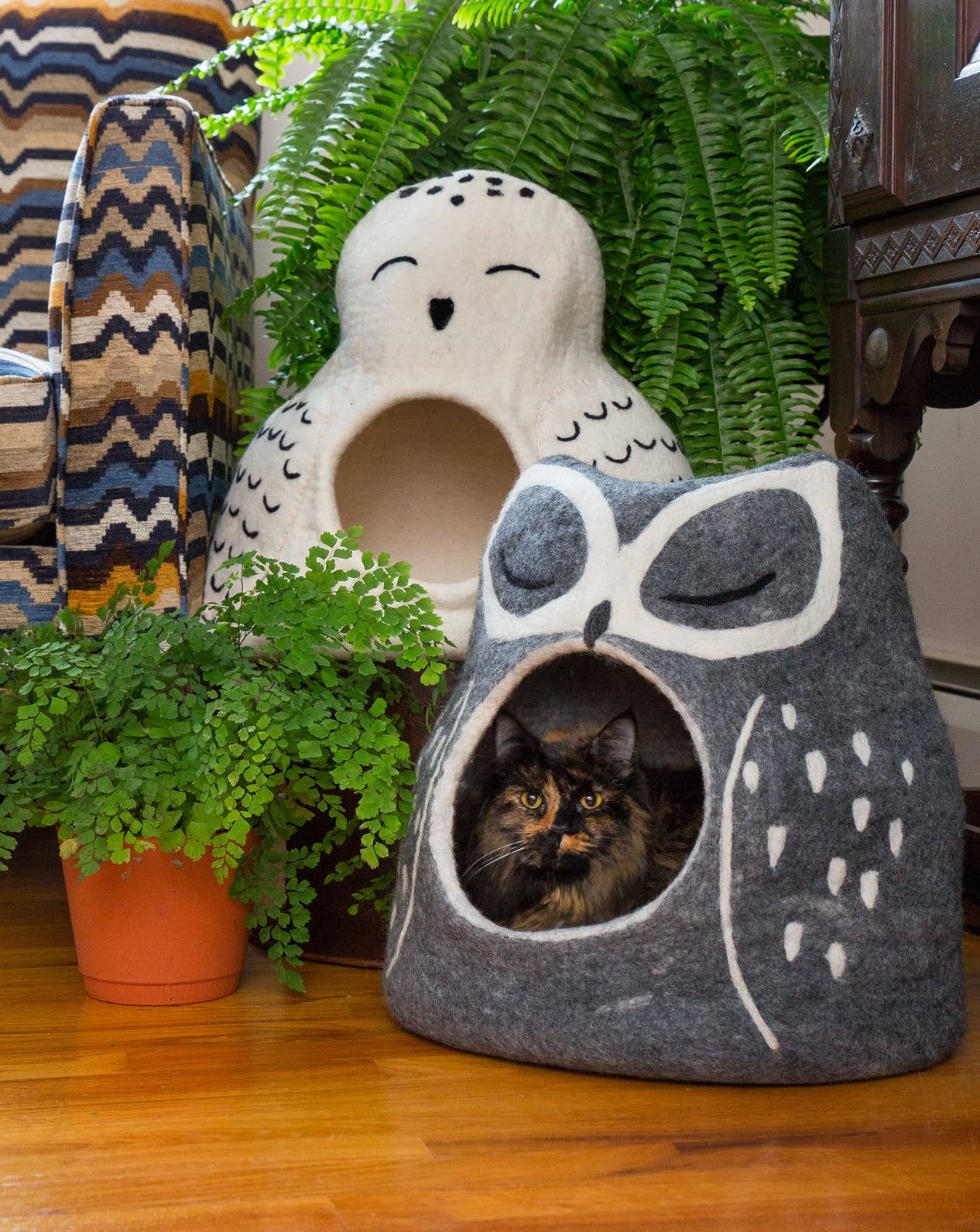 Karma Cat Inc. - Owl Wool Pet Cave: Grey