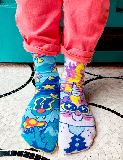 Abra & Catabra Magical Mismatched Cats Socks