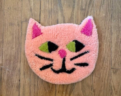 Hi Cutie - Tufted Cat Wall Hanging