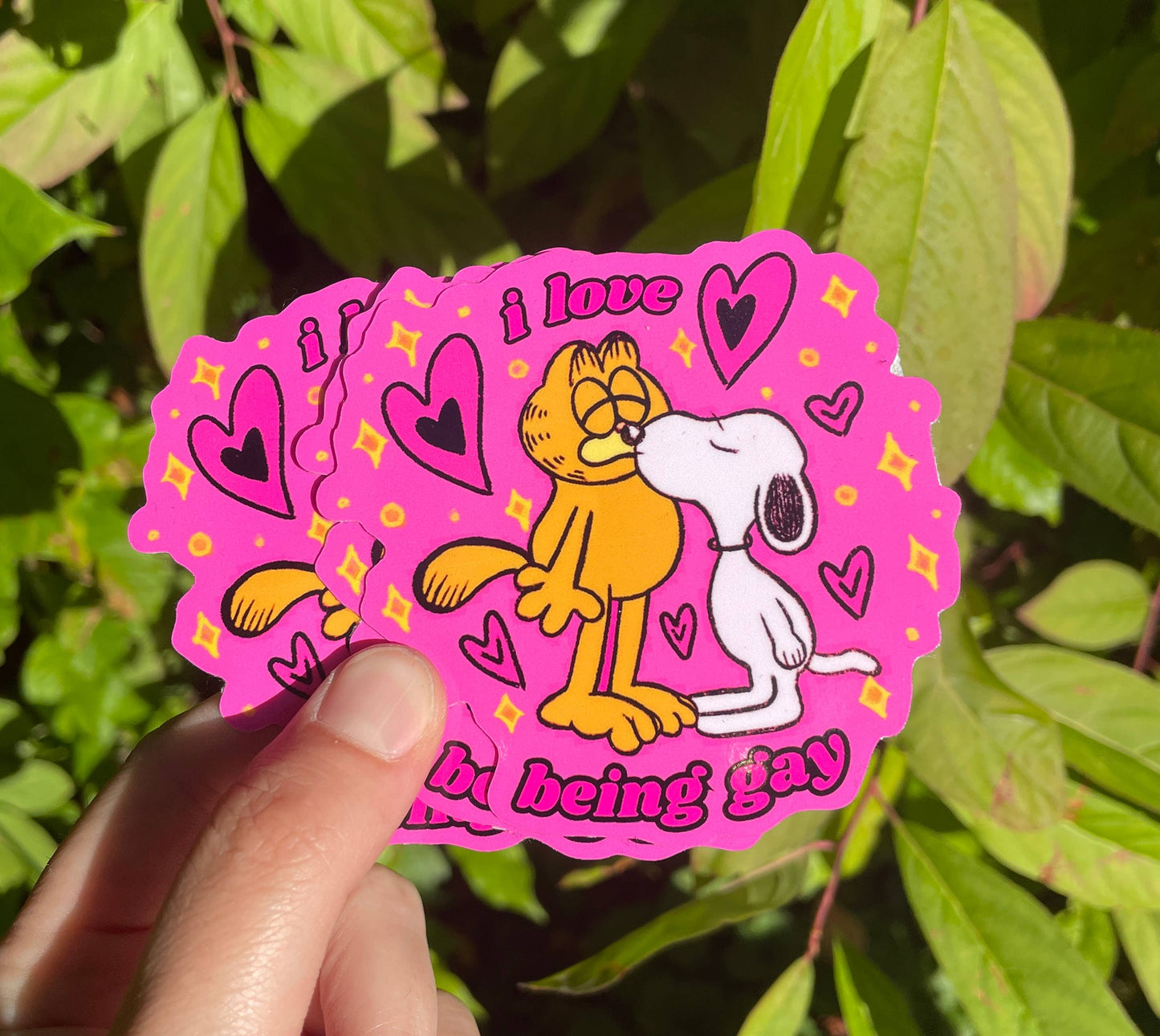 Gay Pride Sticker- Garf & Snoopy Kissing