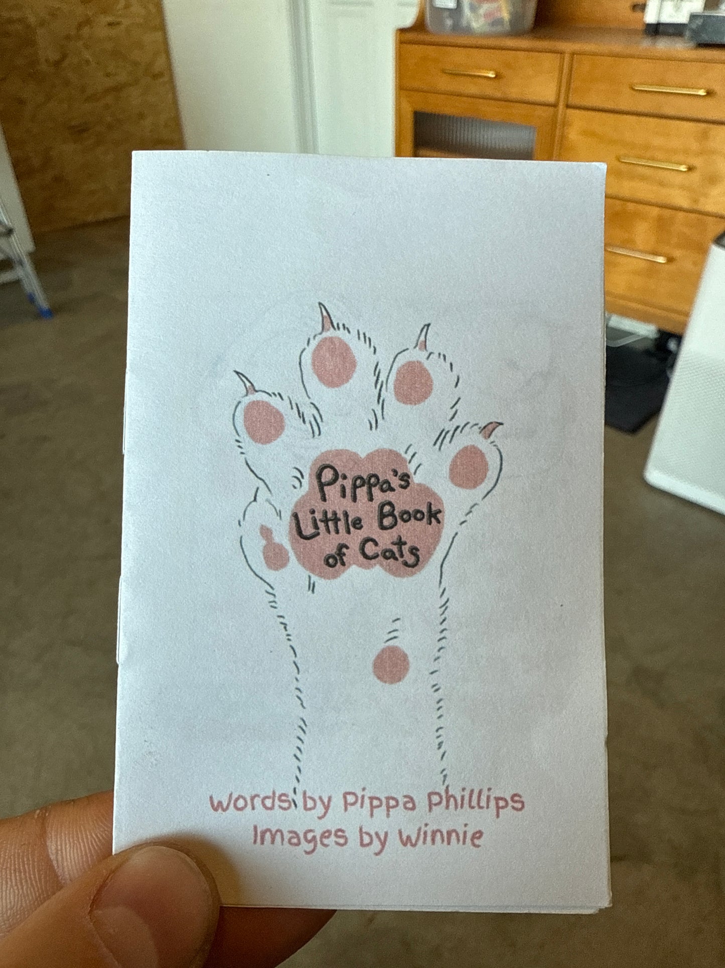 Pippa’s Little Book of Cats