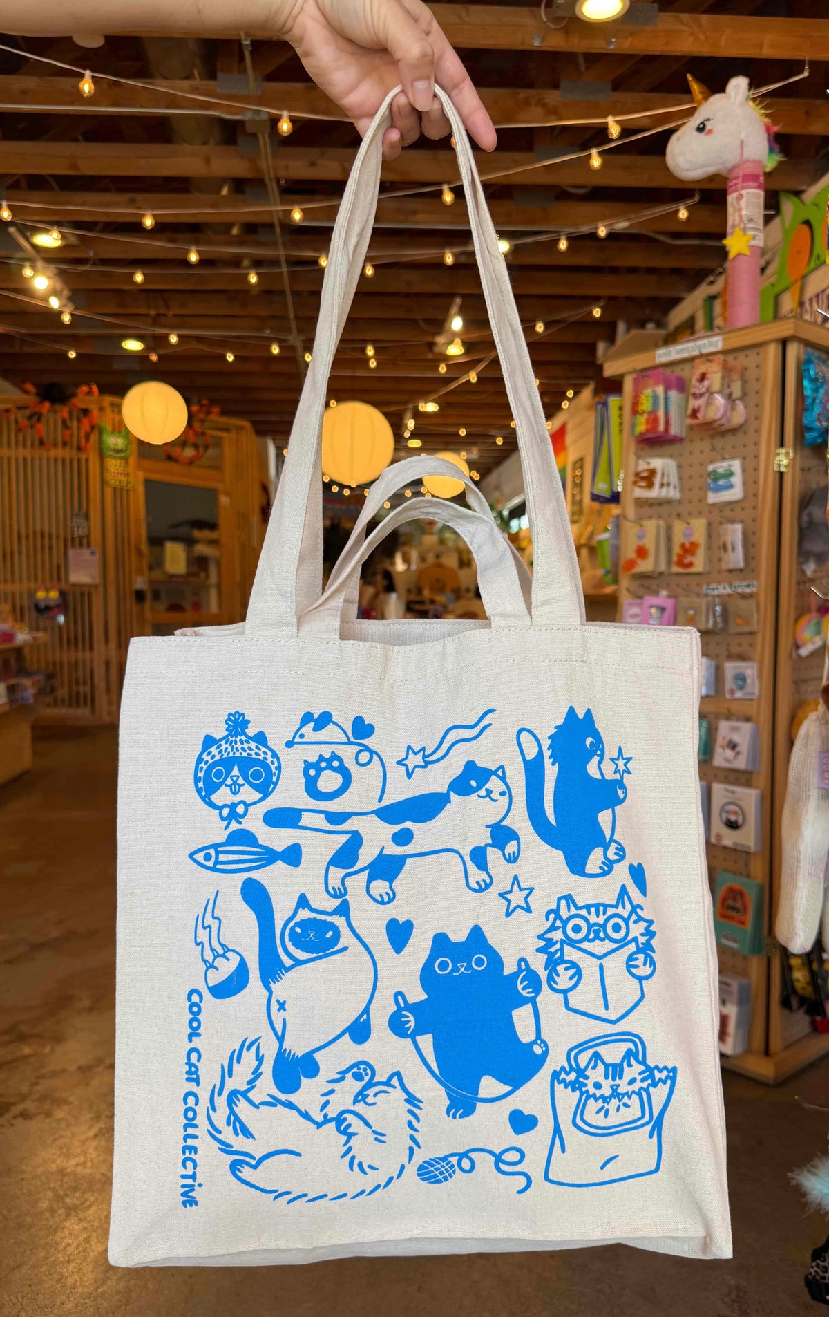 New Cool Cat Tote w/ Heidi Moreno Art!