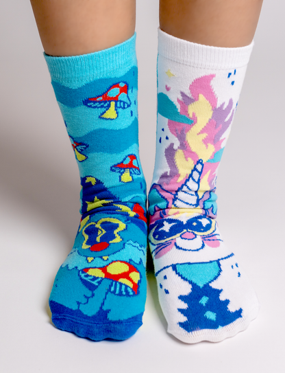 Abra & Catabra Magical Mismatched Cats Socks