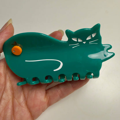 Orange Green Cat Hair Claw
