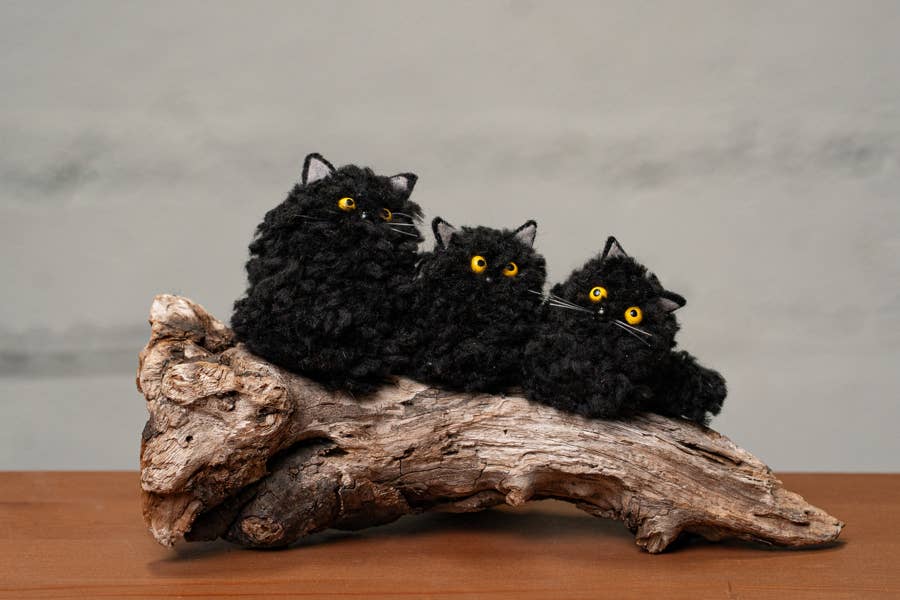 Genius Premium Craft - Maud Lewis-Inspired DIY Fiber Art Kit