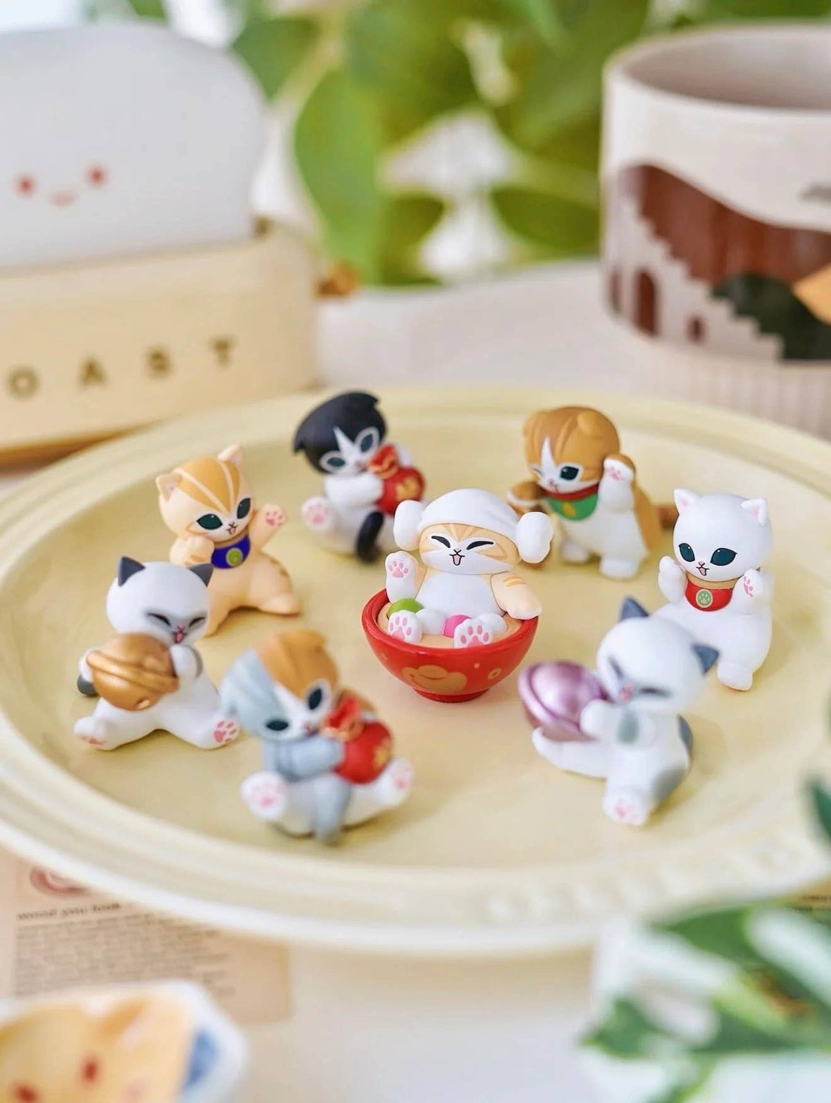 MOFUSAND Fortune Neko Series Figures Blind Box (4*3 pcs)