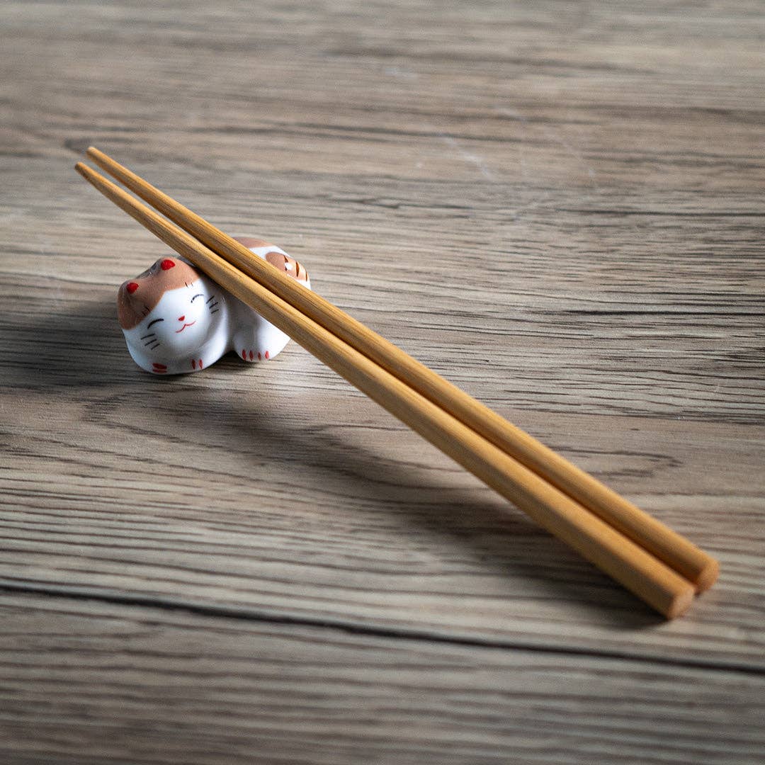 Urban Tokyo - Cat Chopsticks Rest 2"L (12/288)
