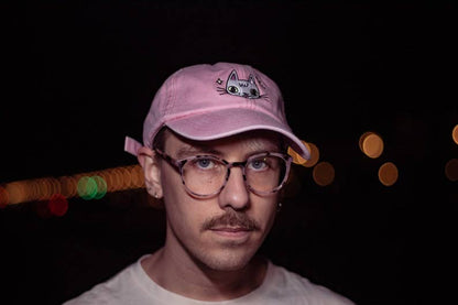I LIKE CATS - Embroidered cat face pink vintage style baseball cap