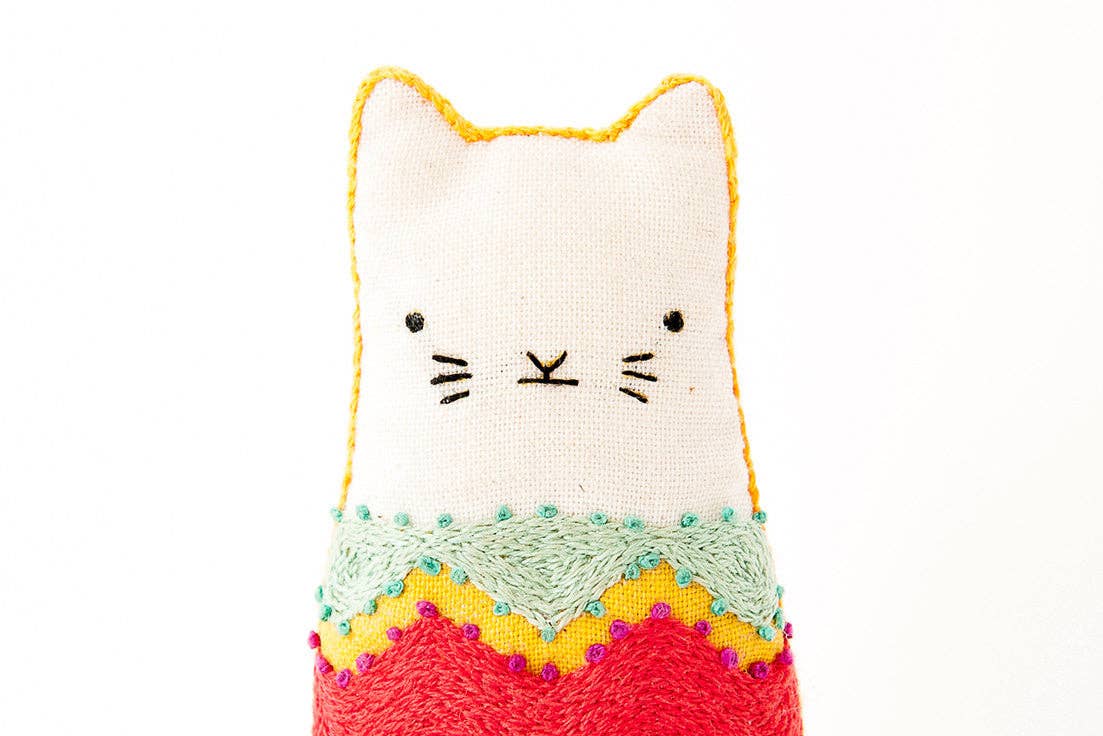 Fiesta Cat Embroidery Doll Kit