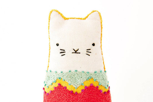 Fiesta Cat Embroidery Doll Kit