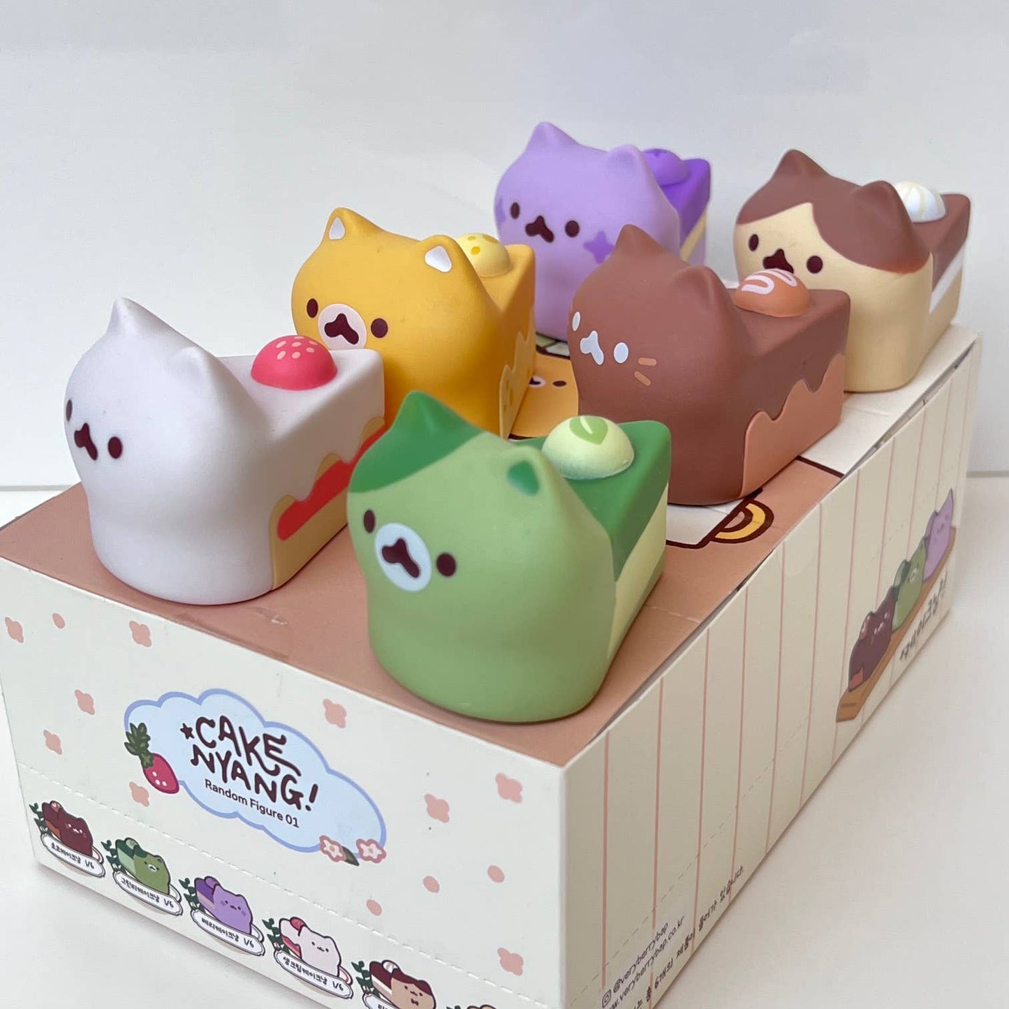 Cake Cat Blind Box
