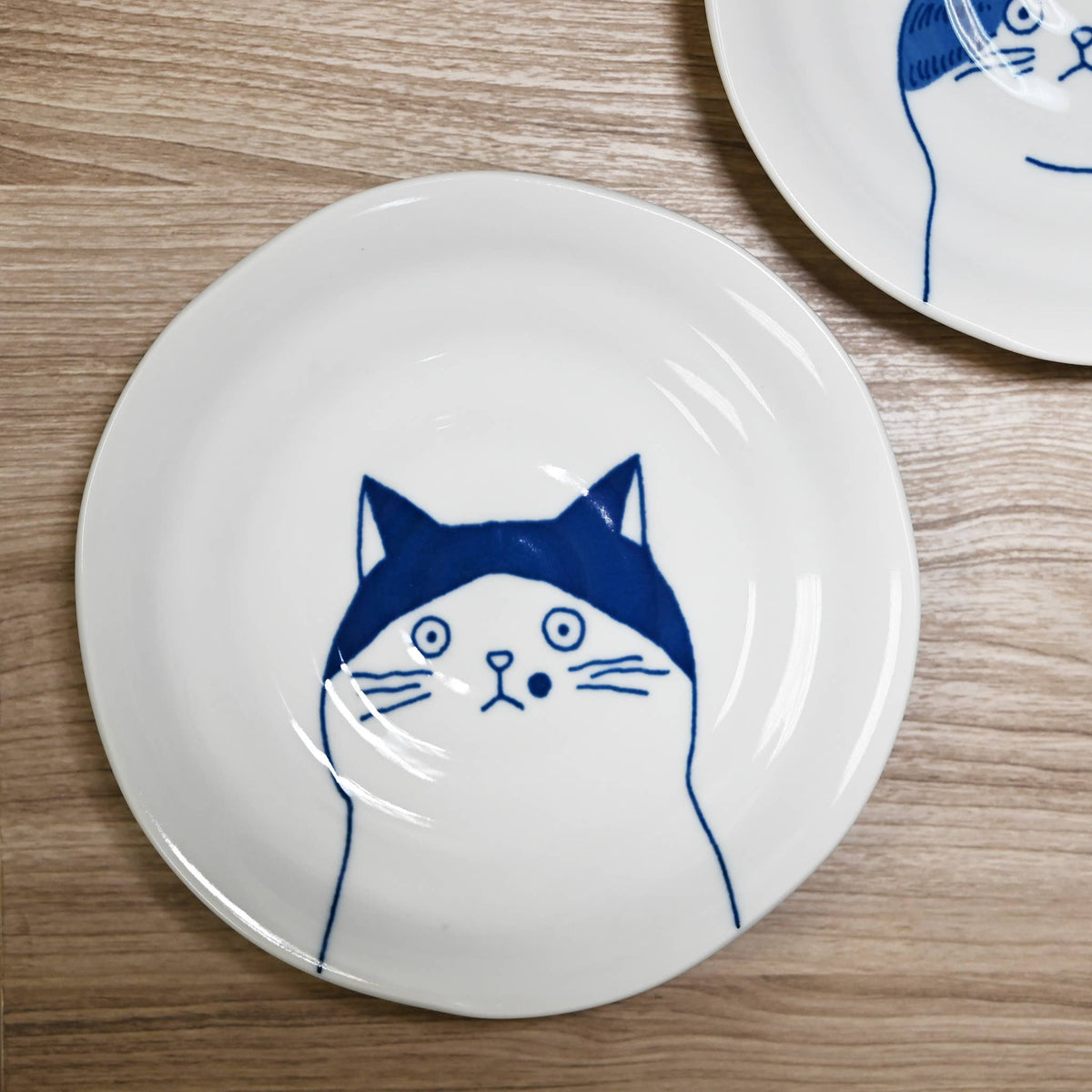 Shichita Japanese Ceramic Cat Plates