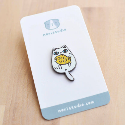 White Nickel Plated Taiyaki Cat Enamel Pin