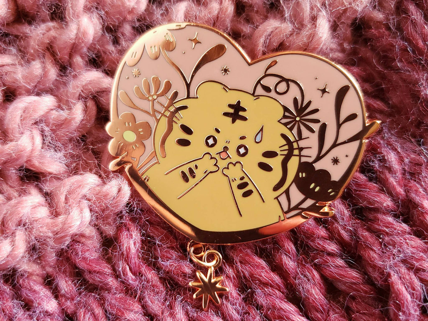 Camccat - Flower Lover Kawaii Tiger Cat Copper Plated Hard Enamel Pin